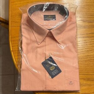 Club Room Men's Peach Dress Shirt NWT